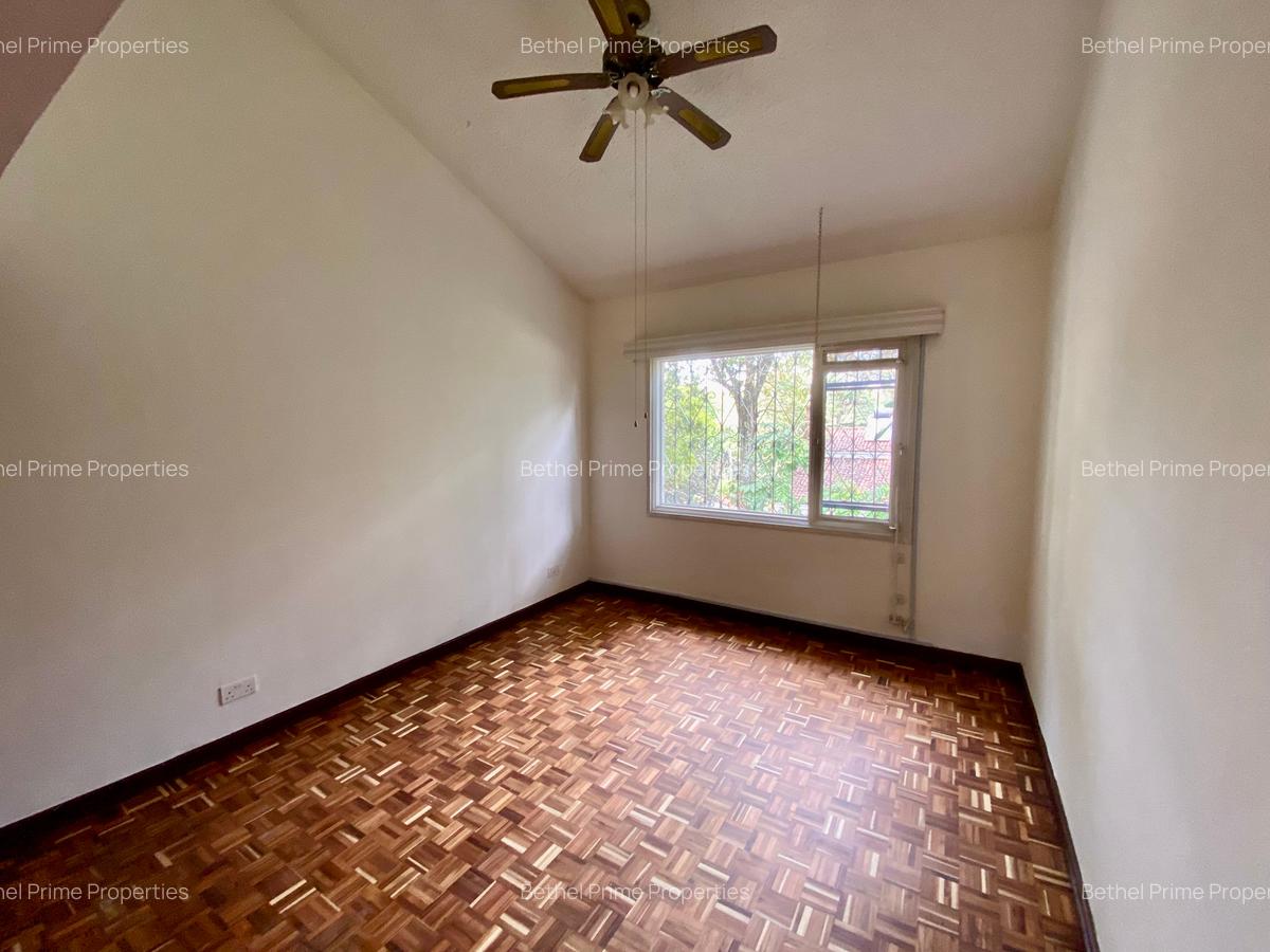 4 Bed House with En Suite in Muthaiga - 15