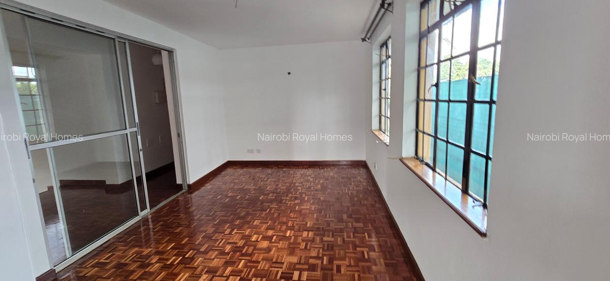 4 Bed Townhouse with En Suite at Lavington Green - 14