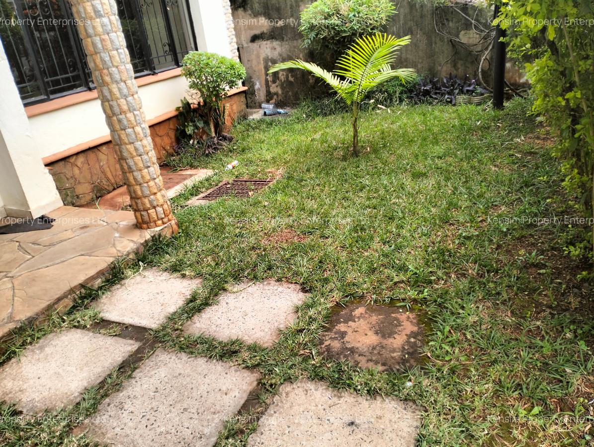 4 Bed Townhouse with En Suite in Westlands Area - 14