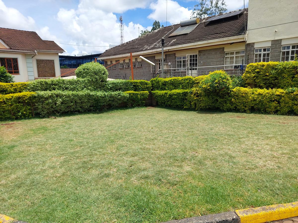 4 Bed Townhouse with En Suite at Musa Road - 8