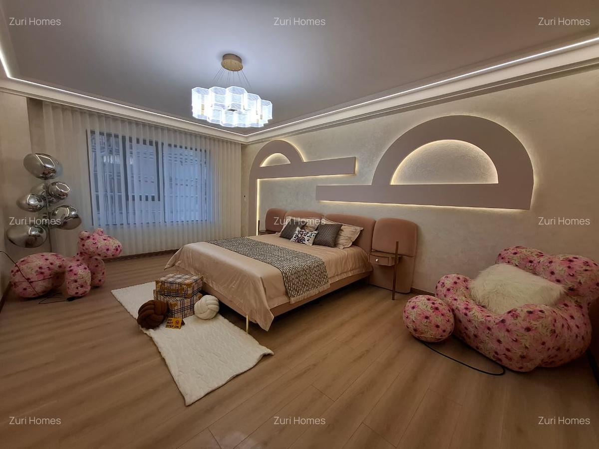 5 Bed Apartment with En Suite in Kilimani - 12