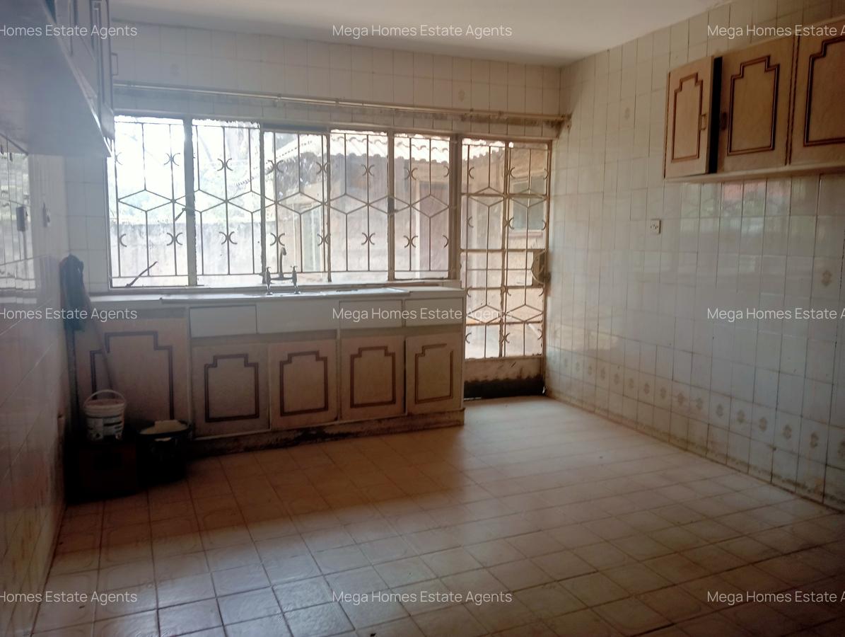 4 Bed Townhouse with En Suite at Gitanga Road - 8