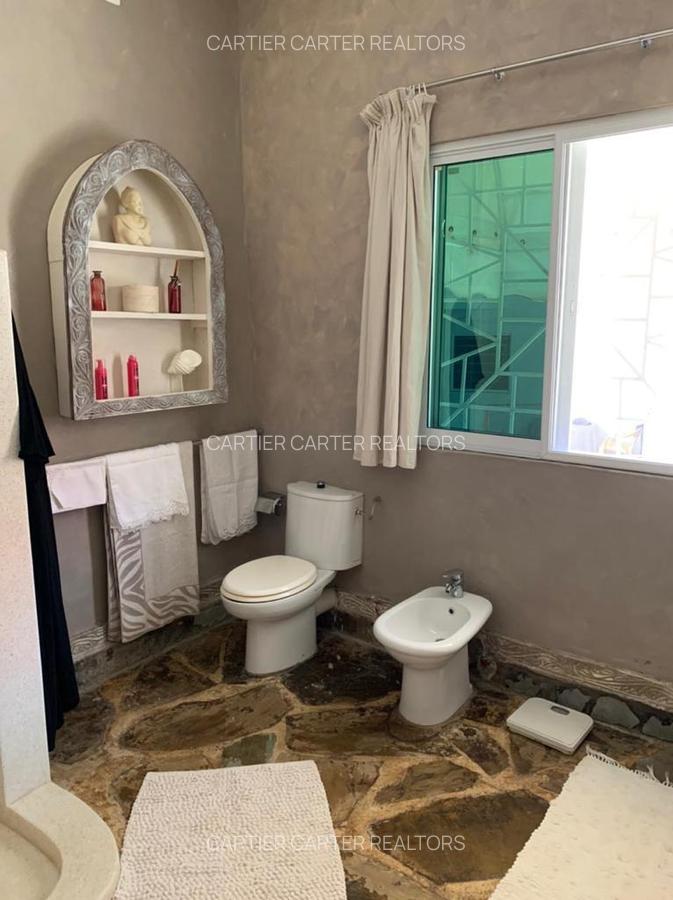 4 Bed Villa with En Suite in Malindi - 15