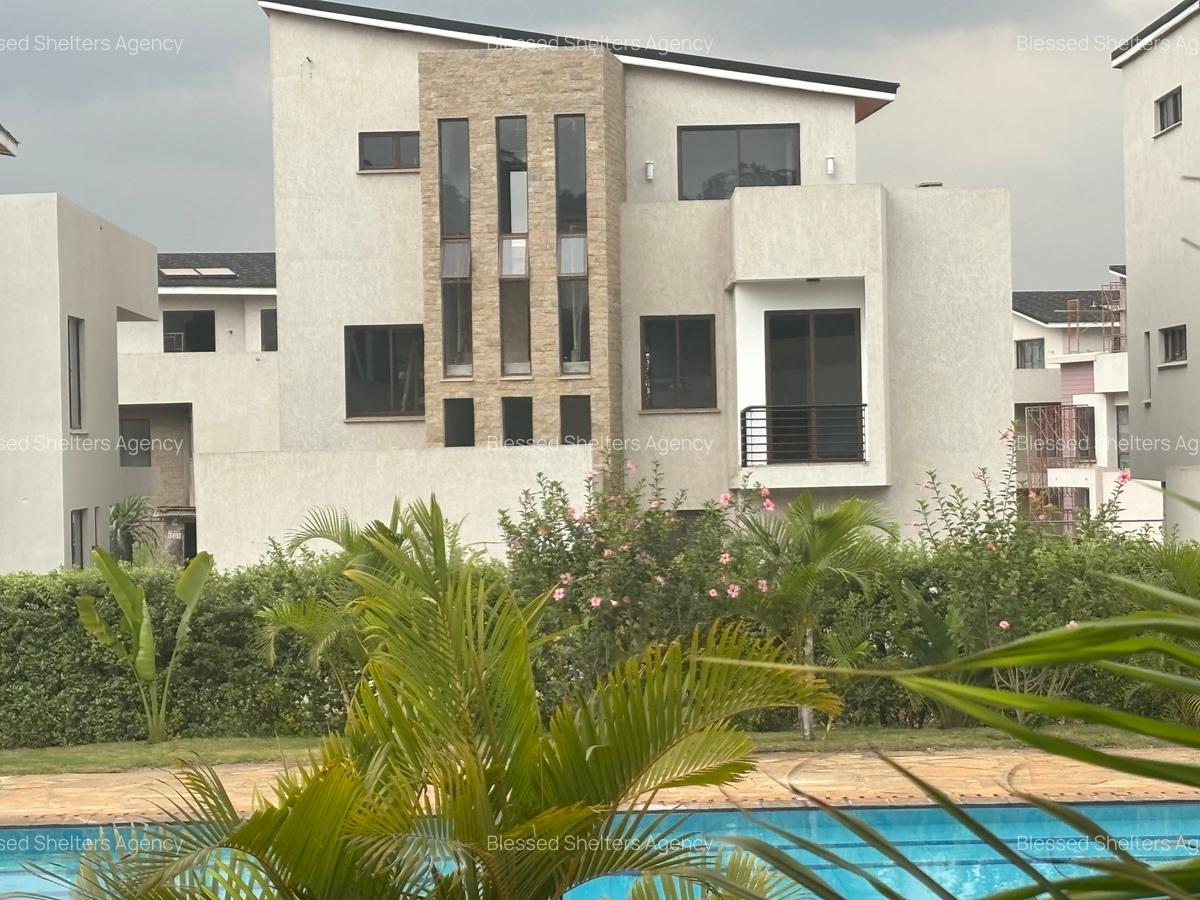 4 Bed Villa with En Suite in Kiambu Road - 2