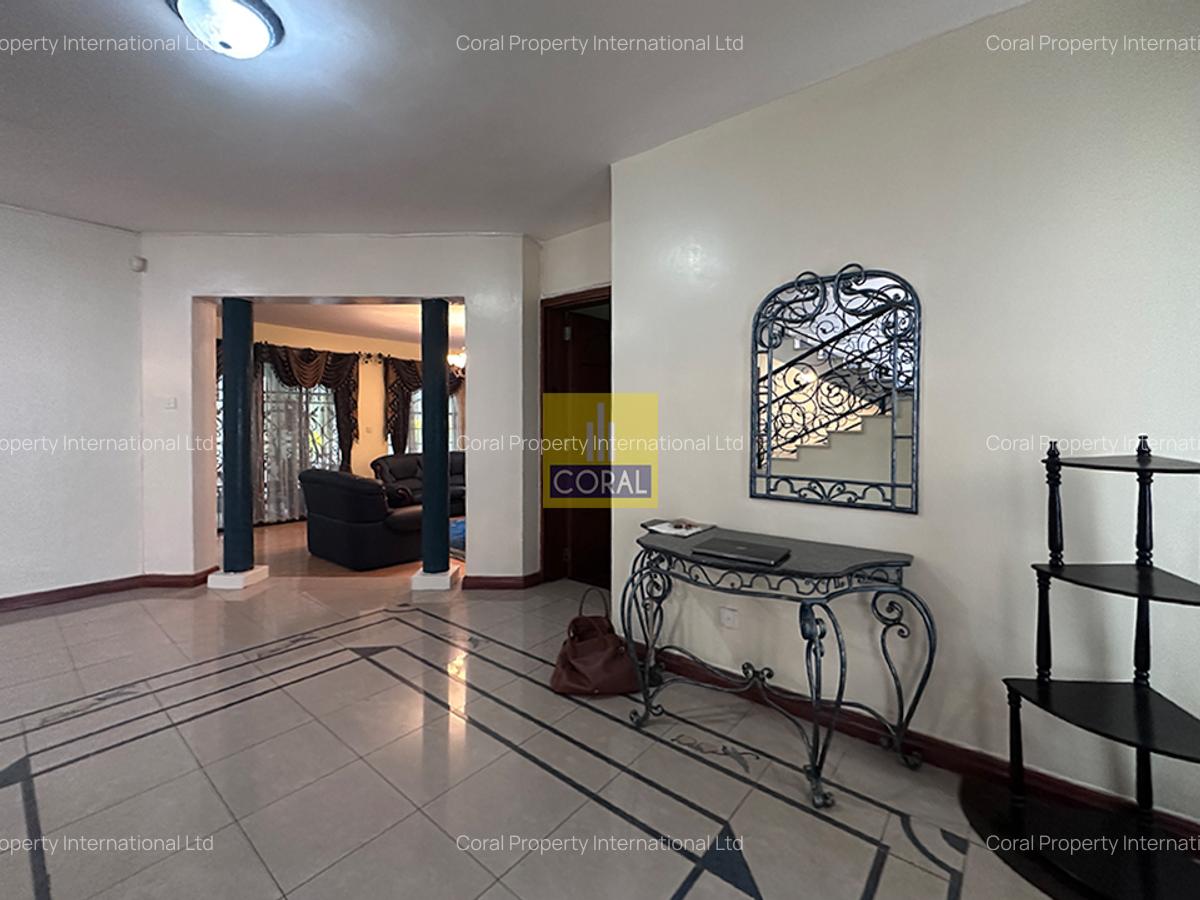 5 Bed House in Runda - 18