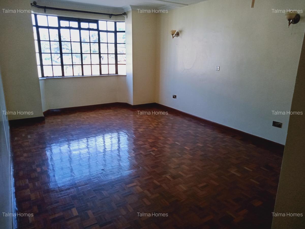 3 Bed Apartment with En Suite at Off Rhapta Road - 15