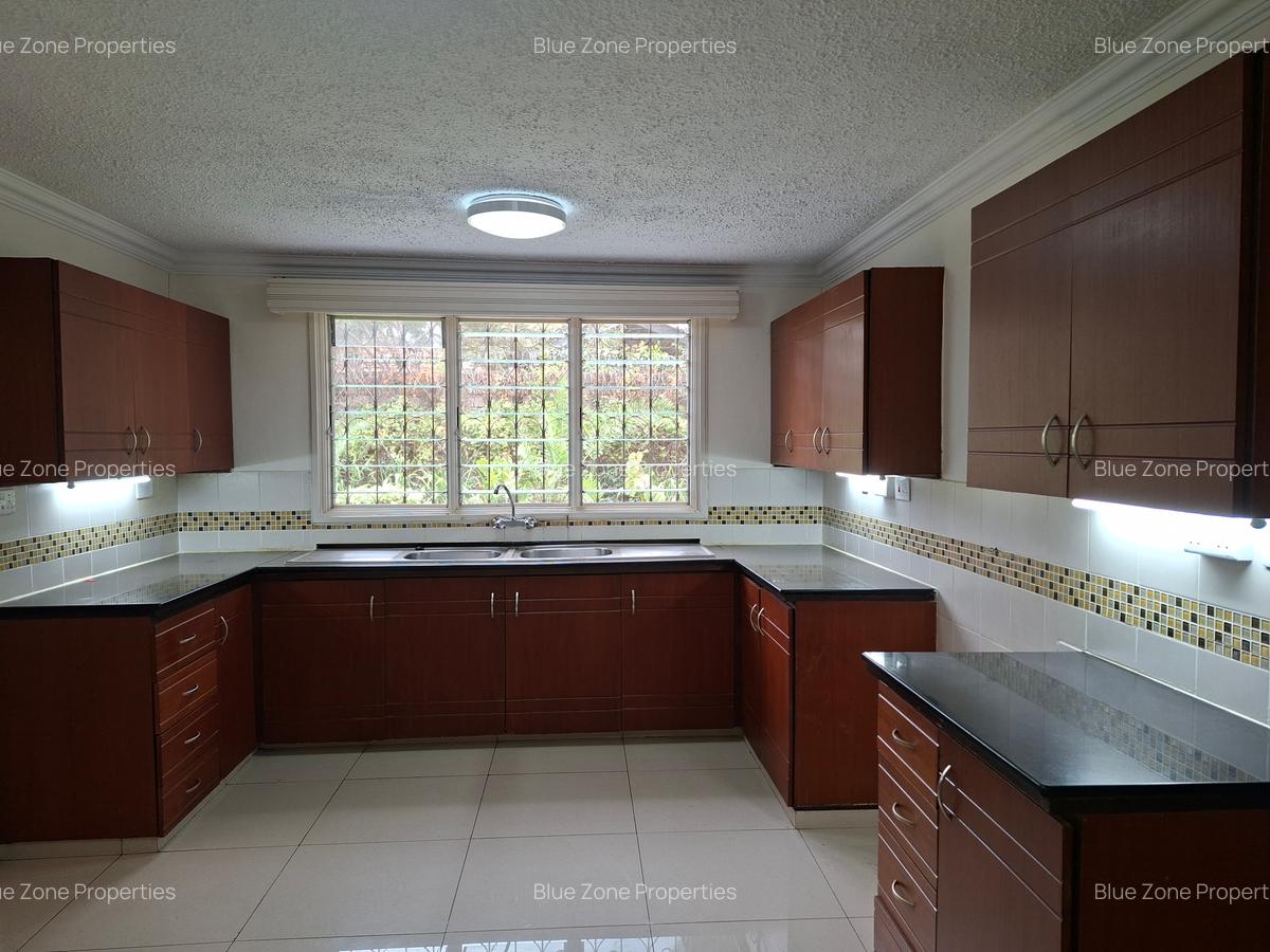 4 Bed Townhouse with En Suite in Muthaiga - 7