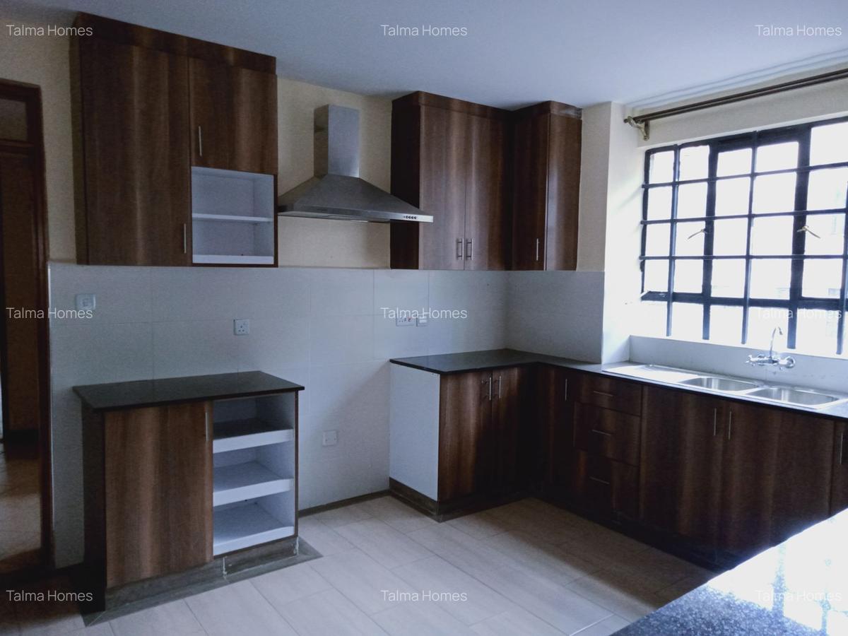 2 Bed Apartment with En Suite at Off Waiyaki Way - 4
