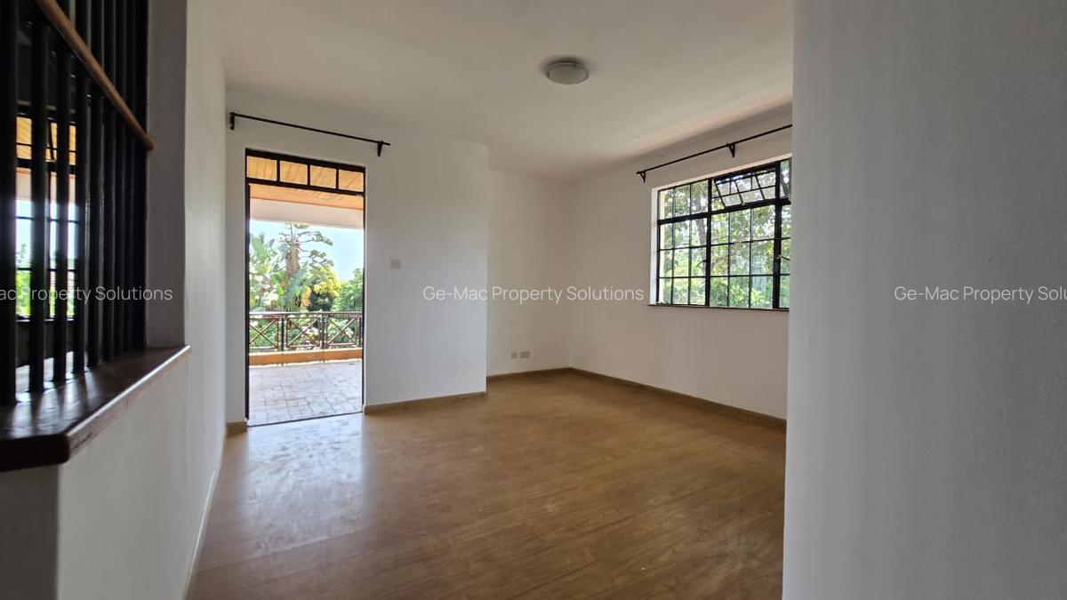 4 Bed House with En Suite in Runda - 10