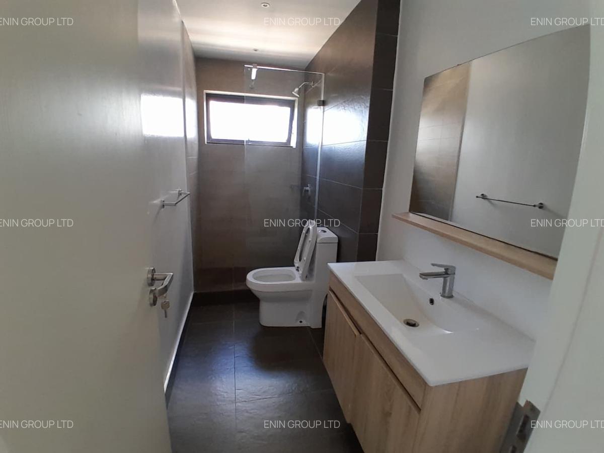 2 Bed Apartment with En Suite in Lavington - 3