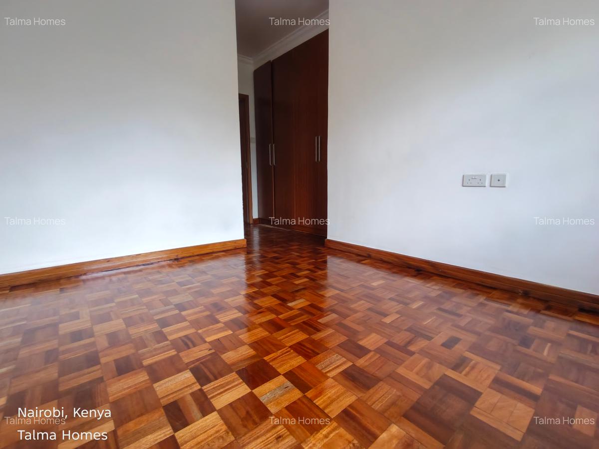 4 Bed Townhouse with En Suite at Loresho Ridge - 10