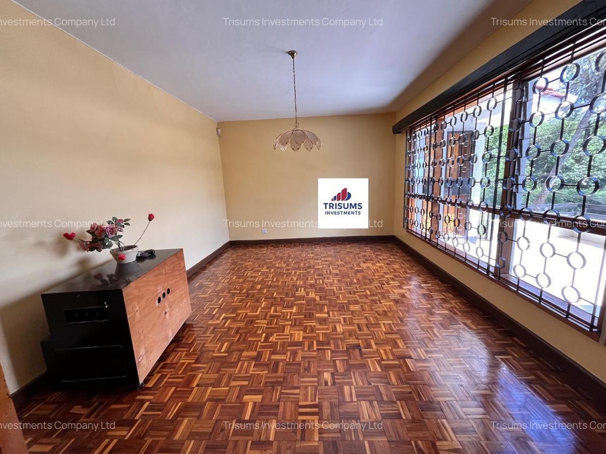 5 Bed House with En Suite in Loresho - 6