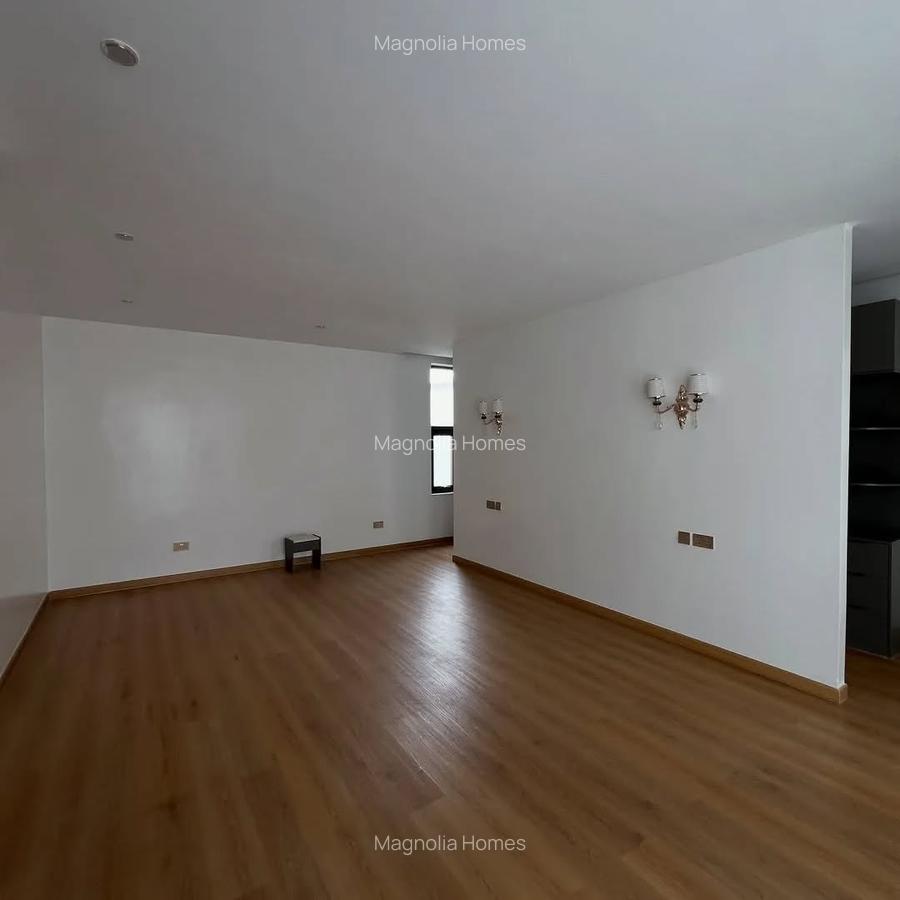 5 Bed Villa in Lavington - 10