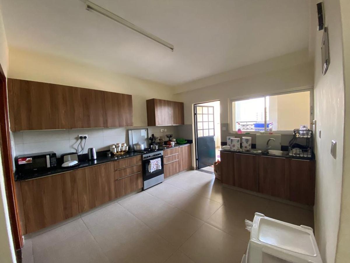 3 Bed Apartment with En Suite at Kilimani - 8