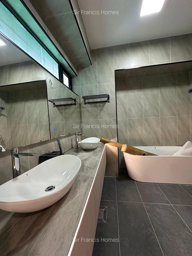 Serviced 3 Bed Apartment with En Suite in Kileleshwa - 5