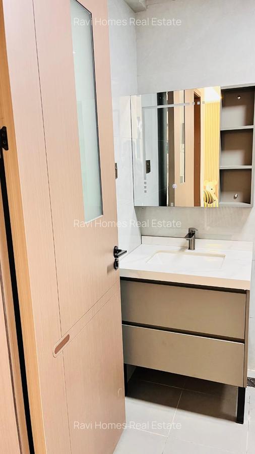 3 Bed Apartment with En Suite in Westlands Area - 16