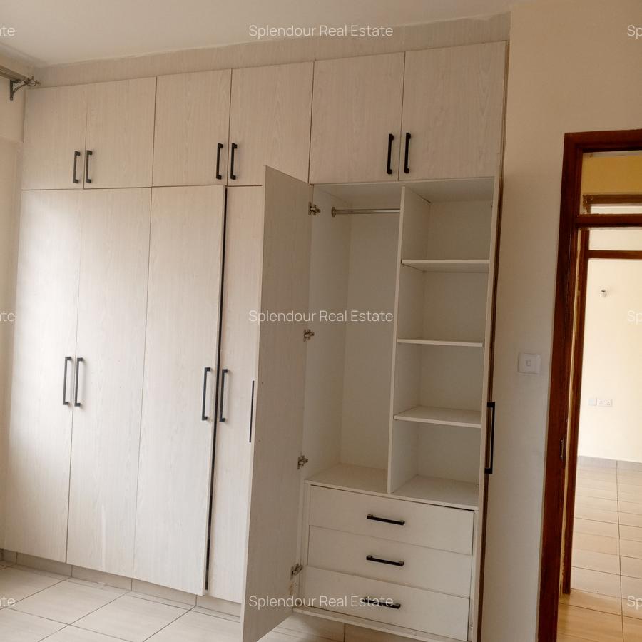 4 Bed Apartment with Borehole in Parklands - 16