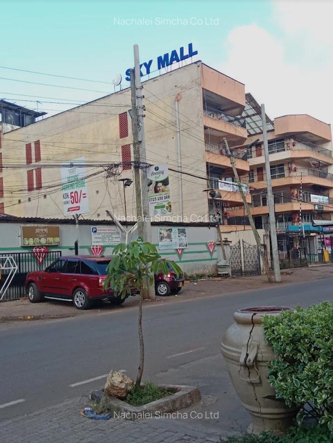 85,000 ft² Commercial Property with Lift at 4Th Parklands - 1