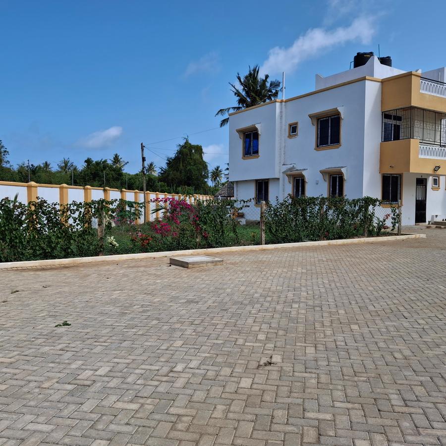 3 Bed Villa with En Suite at Mtwapa - 4