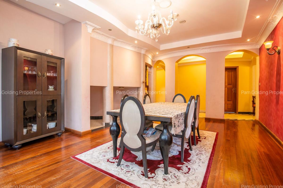 4 Bed House with En Suite in Karen - 5