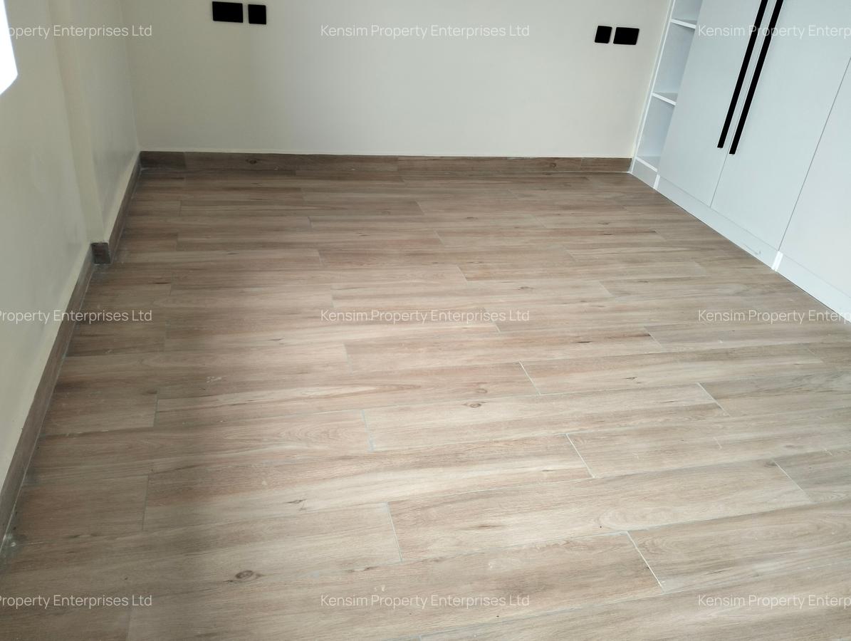 3 Bed Apartment with En Suite in Spring Valley - 9