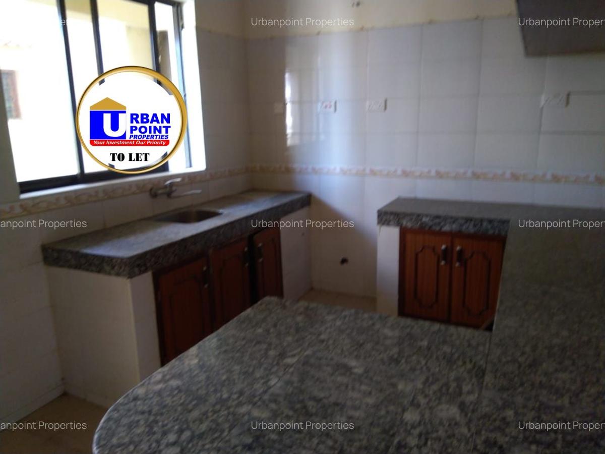 2 Bed Apartment with Lift at Vescon Area - 7