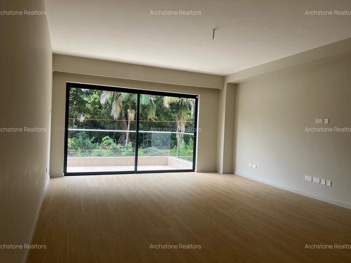 6 Bed Townhouse with En Suite in Kyuna - 7