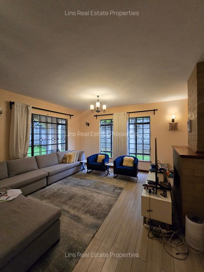 4 Bed Townhouse with En Suite in Lavington - 14