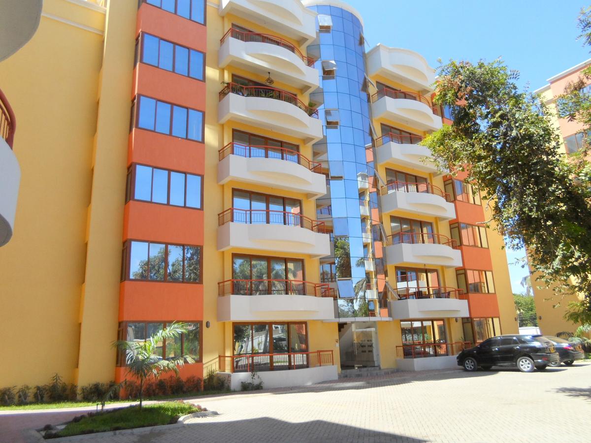 3 Bed Apartment with En Suite in Nyali Area - 1