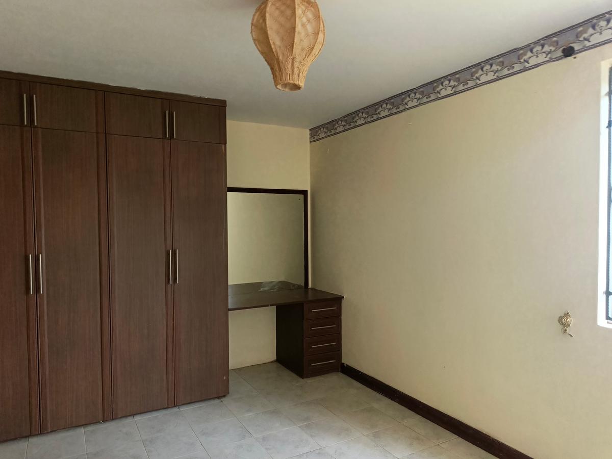 4 Bed House with En Suite in Nyari - 7