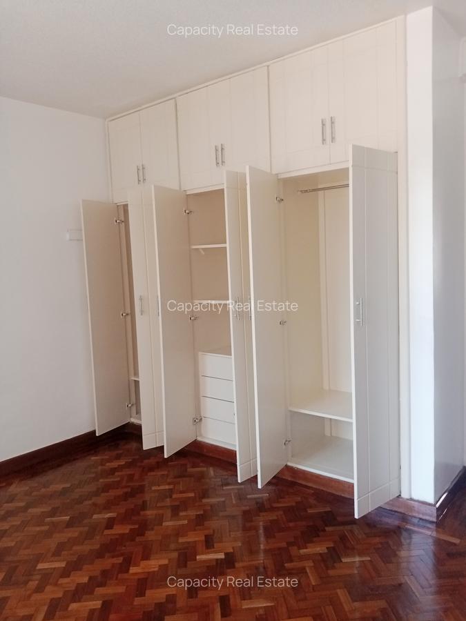 3 Bed Apartment with En Suite in Westlands Area - 6