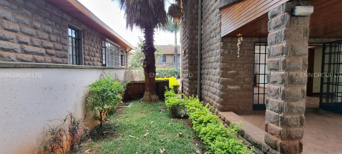 4 Bed Townhouse with En Suite at Shanzu Road - 13