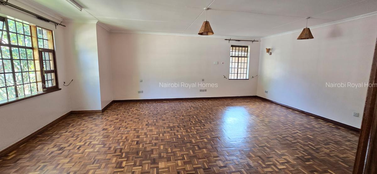 4 Bed Townhouse with En Suite at Peponi Road - 19