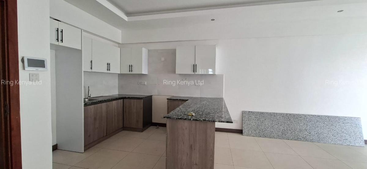 2 Bed Apartment with En Suite in Kilimani - 5