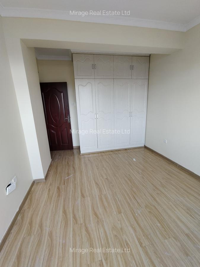 3 Bed Apartment with Gym in Kilimani - 18