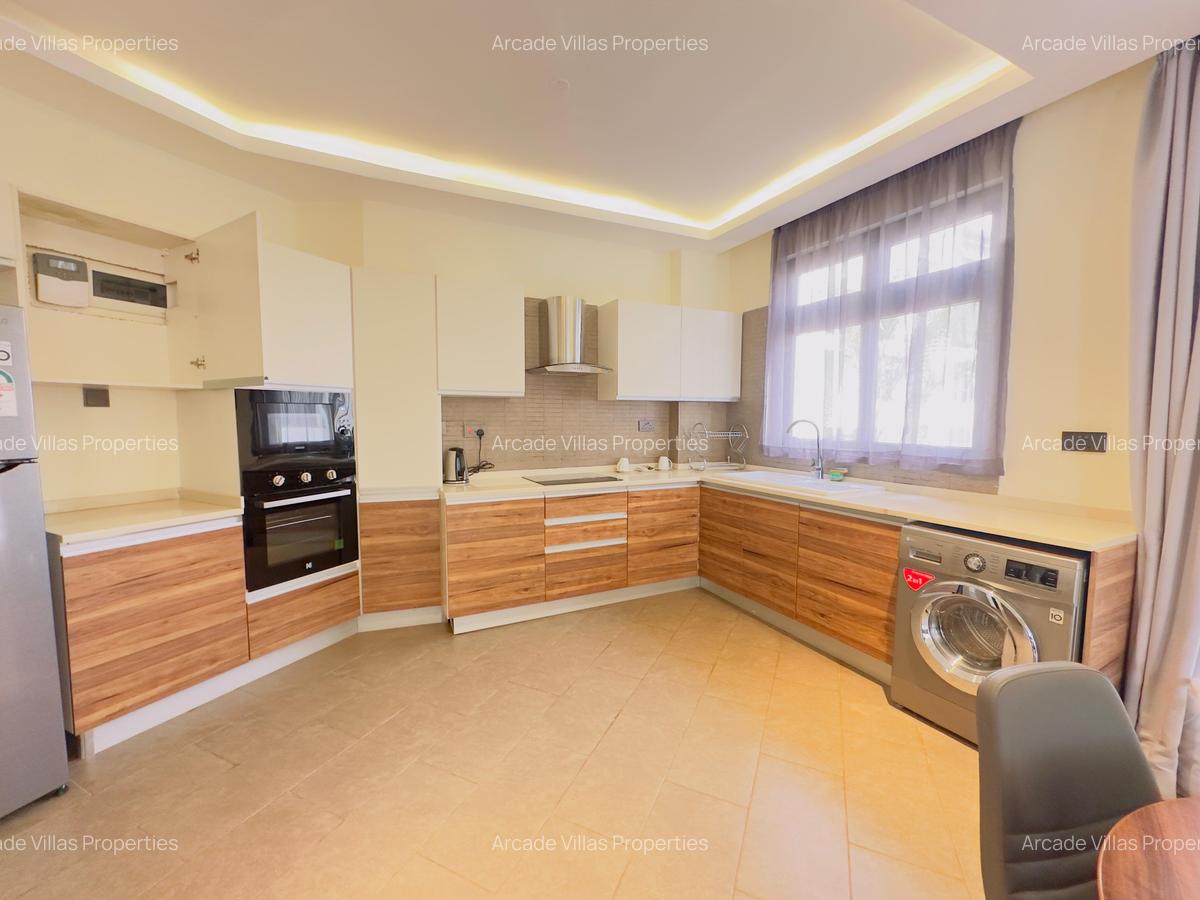 Serviced 1 Bed Apartment with En Suite in Spring Valley - 6