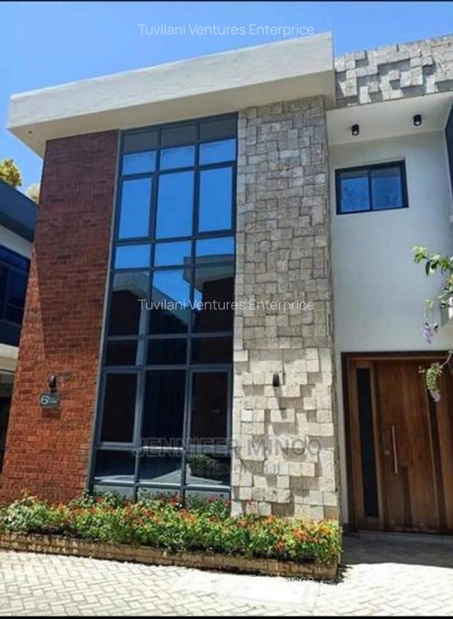 4 Bed Villa with En Suite at Nyali Mombasa - 2