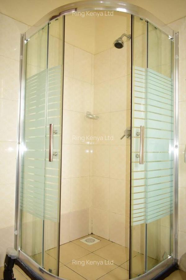 Serviced 2 Bed Apartment with En Suite in Kilimani - 10