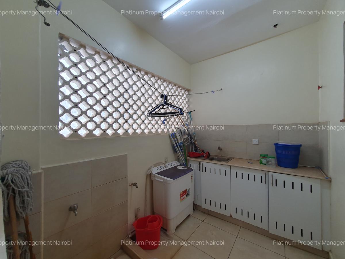 Furnished 2 Bed Apartment with En Suite at Rhapta Rd - 6