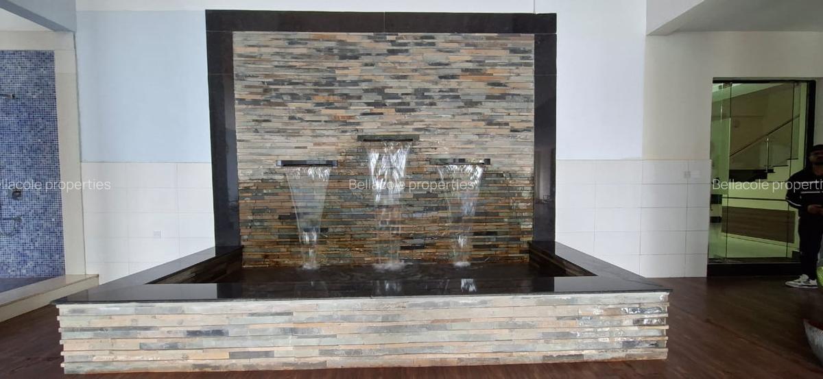 4 Bed Apartment with Swimming Pool in Spring Valley - 2