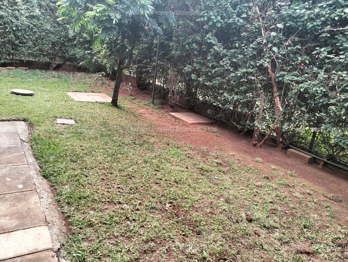 4 Bed Townhouse with En Suite in Runda - 8