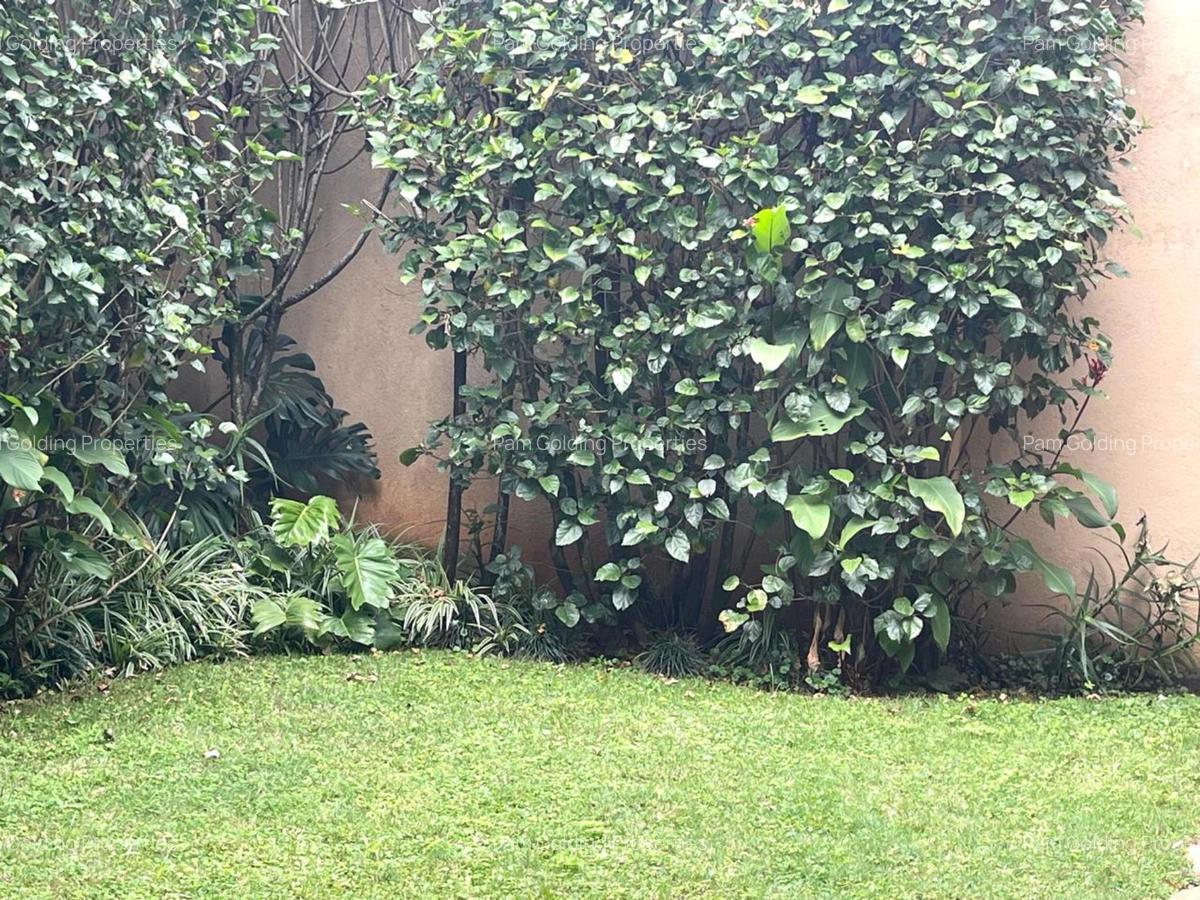 2 Bed House with En Suite in Kyuna - 15