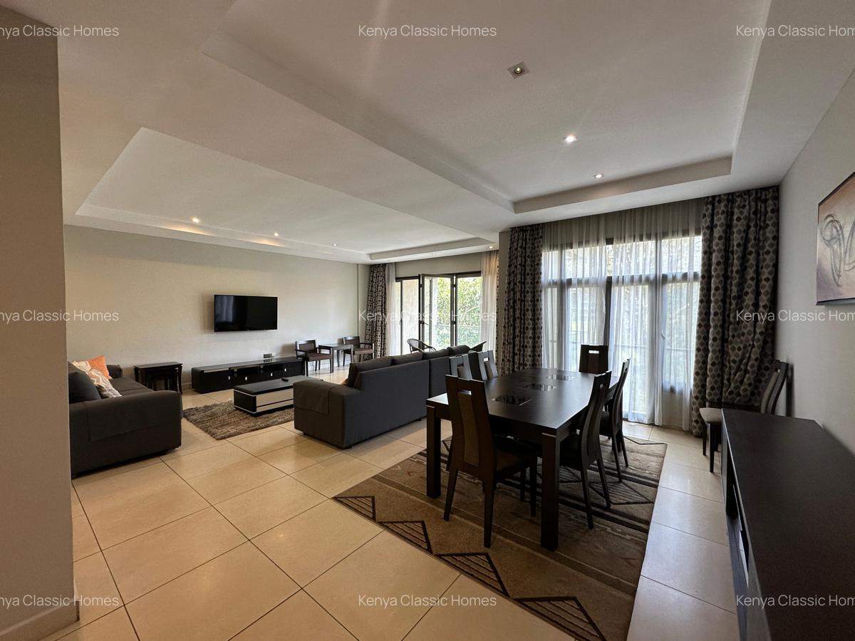 Furnished 3 Bed Apartment with En Suite at Riverside - 2