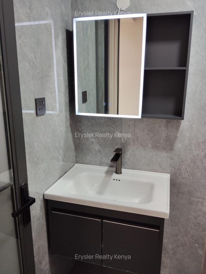 1 Bed Apartment with En Suite at Kindaruma Rd - 7