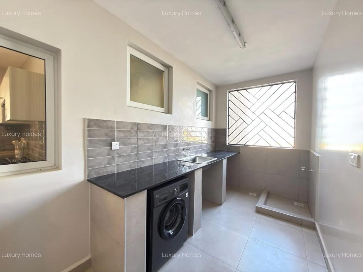 3 Bed Apartment with Swimming Pool in Syokimau - 12