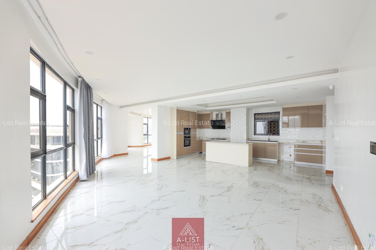 4 Bed Apartment with En Suite at Lantana Road - 19