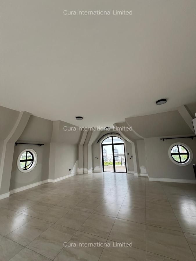 4 Bed Villa with En Suite in Loresho - 7