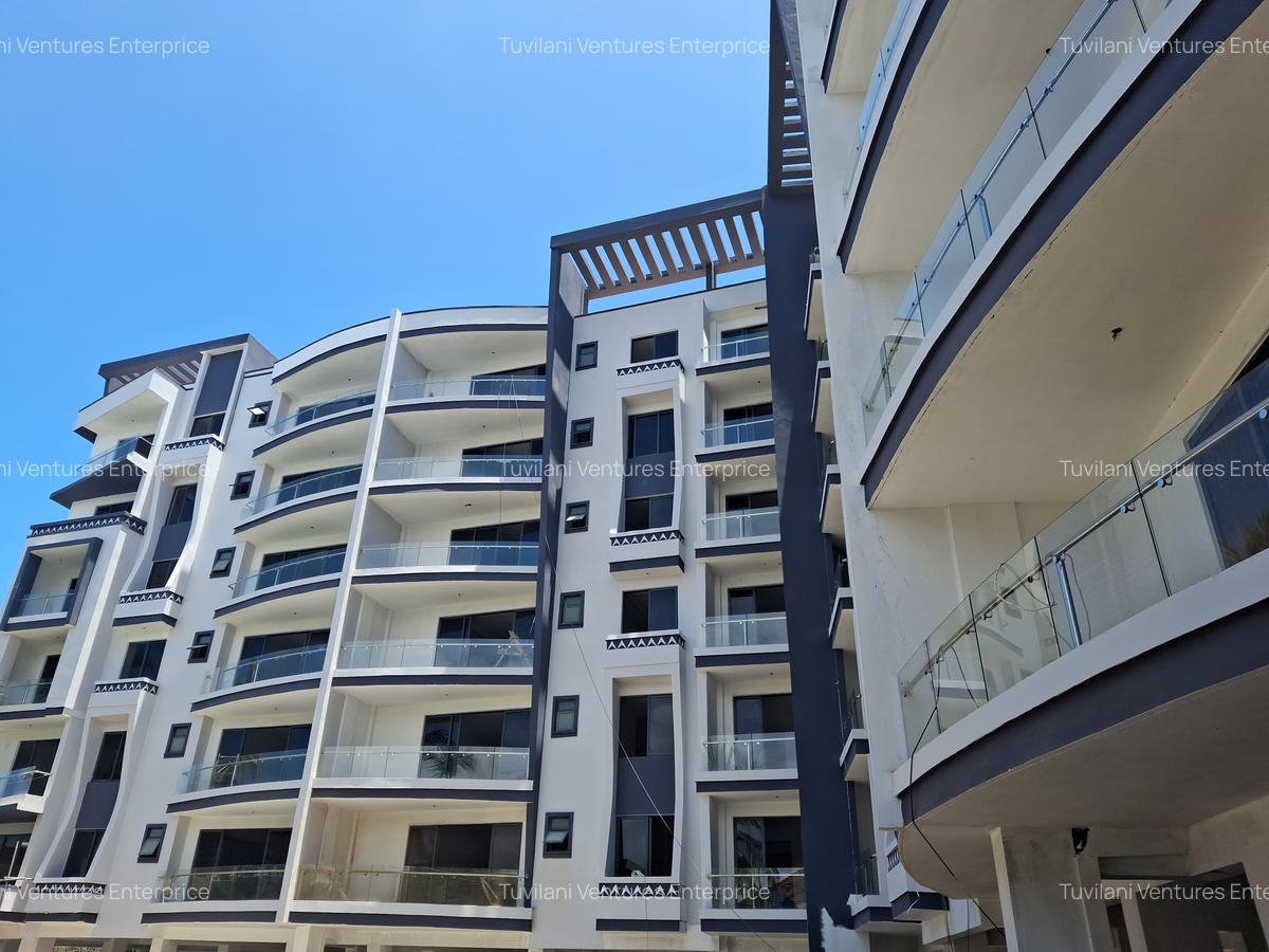 Serviced 3 Bed Apartment with En Suite at Nyali Mombasa - 7