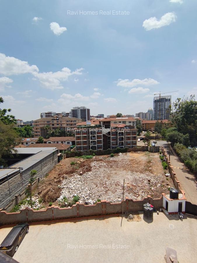 3 Bed Apartment with En Suite at Vihiga Road - 8