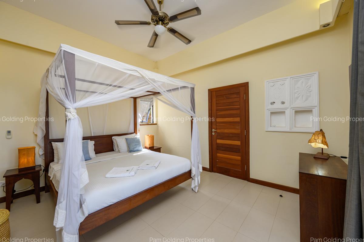 3 Bed Villa with En Suite at Mandharini - 15